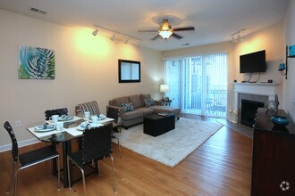 The Lofts At Little Creek Winston M Nc Apartment Finder