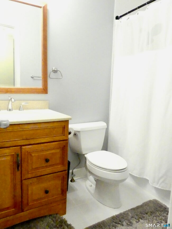 Building Photo - 50 Aiken St