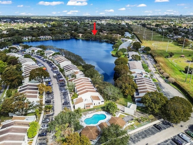 Building Photo - 1464 NW 97th Terrace