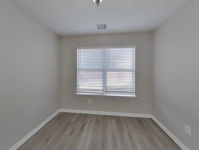 Building Photo - 19042 S Whimsey Dr