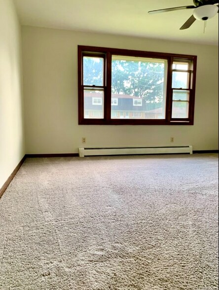 Building Photo - 29 Sandy Ct