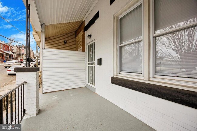 Building Photo - 227 Berkley St