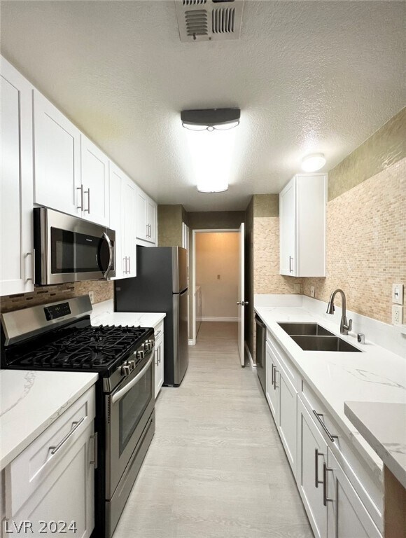 Building Photo - 2200 S Fort Apache Rd