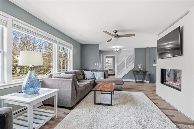 Building Photo - 67 Thoreau Ct