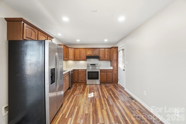 Building Photo - 3514 Deertrack Ln