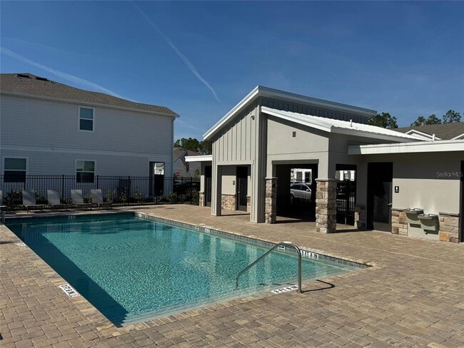 Building Photo - 7601 Stone Crk Trl