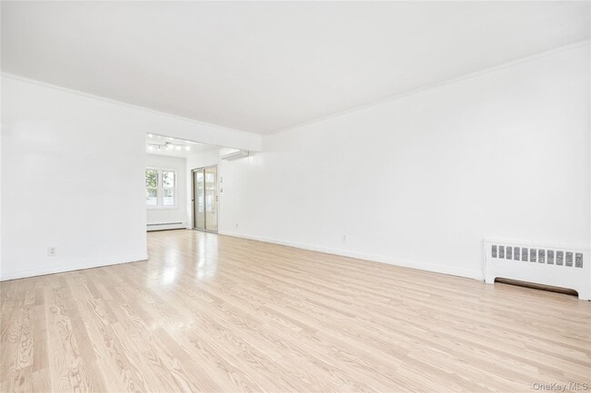Building Photo - 63 I U Willets Rd