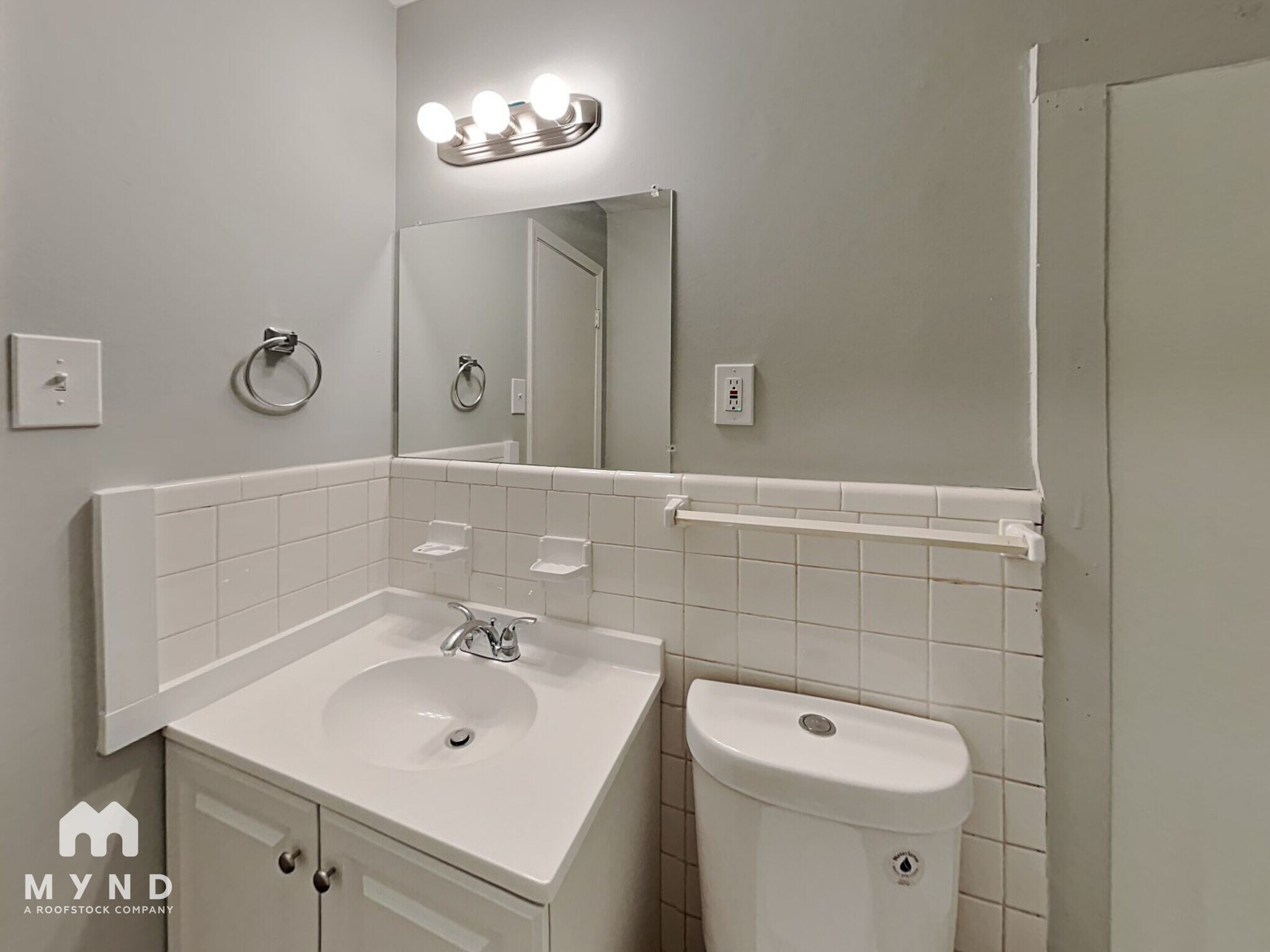 Building Photo - 4328 Bayberry Dr