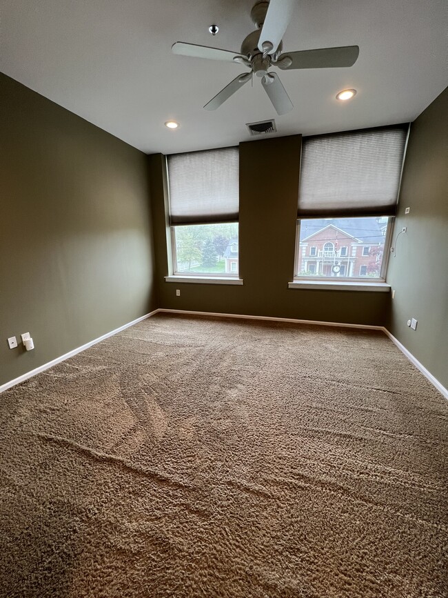 Bedroom - 220 Main St