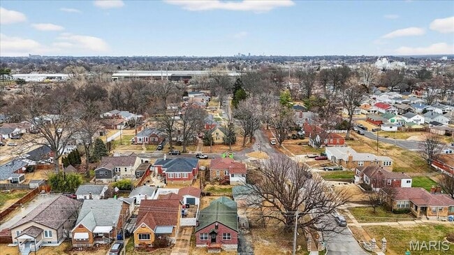 Building Photo - 3815 Bayless Ave