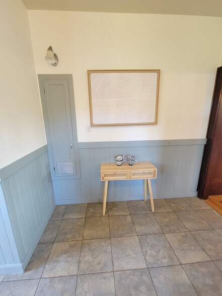 Building Photo - 1707 35th St