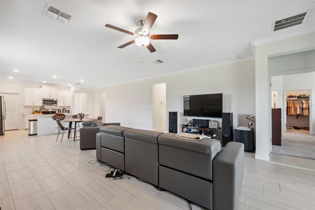 Building Photo - 16787 Shell Bay Dr