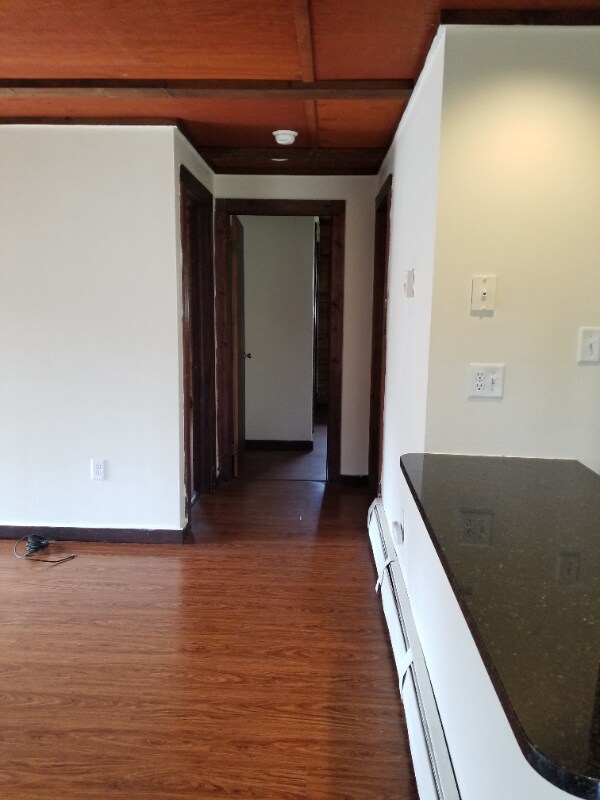 Building Photo - 204 Sellersville Dr