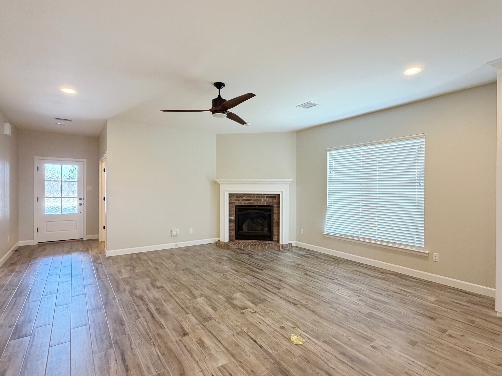 Building Photo - 1322 Solomon Ln