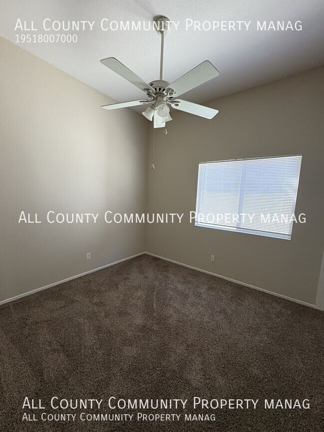 Building Photo - 39862 De Vendome Ct