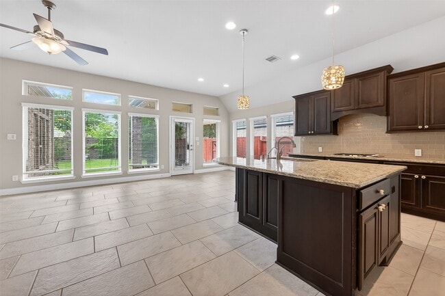 Building Photo - 18011 Begbie Path