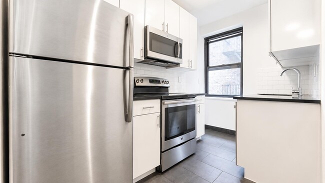 Floorplan - 700 Fort Washington Avenue