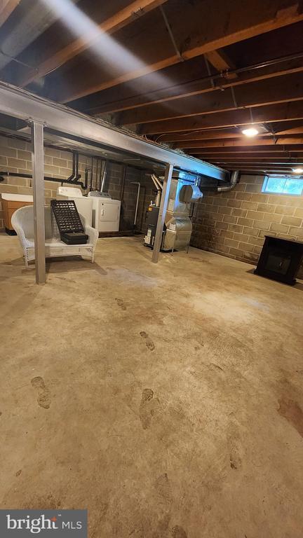 Building Photo - 403 Franklin Rd