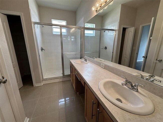 Building Photo - 13648 Old Florida Cir