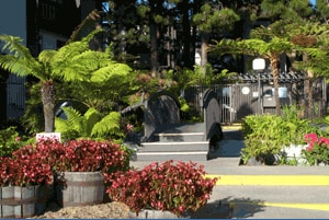 Front gate - 7742 Redlands St