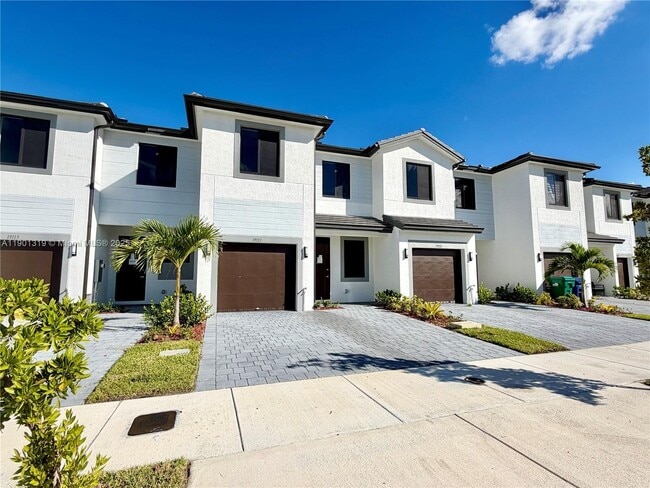 Building Photo - 19113 SW 344th Ter