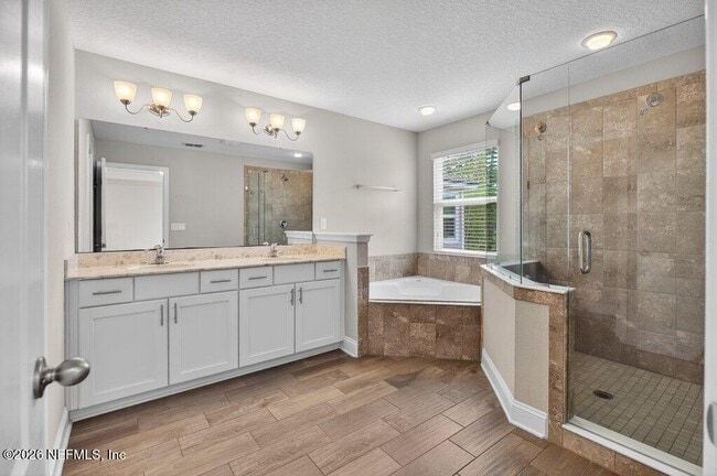 Building Photo - 4824 Red Egret Dr