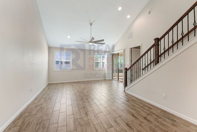 Building Photo - 3689 Divot Ln