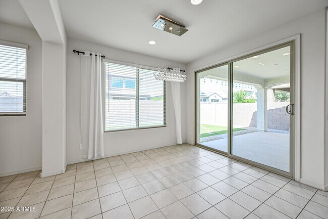 Building Photo - 9648 E Timpani Ln