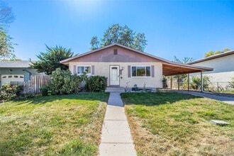 Building Photo - South Side Ranch with CENTRAL AIR