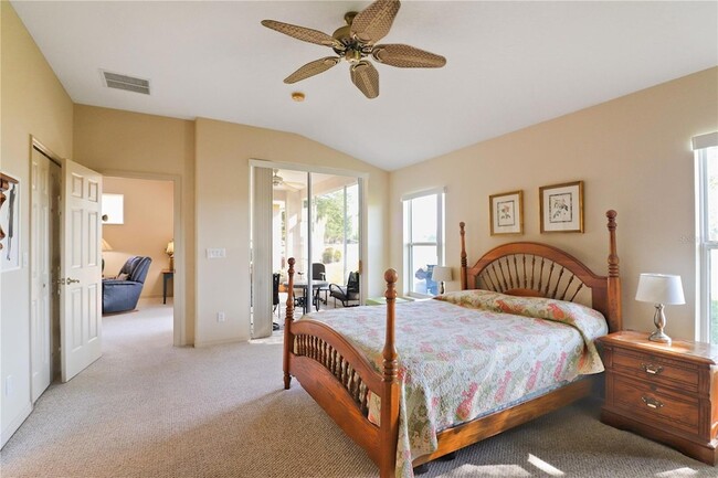 Building Photo - 20846 Queen Alexandra Dr