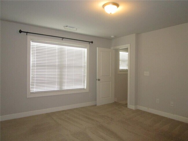 Building Photo - 4442 Big Rock Rdg Trl