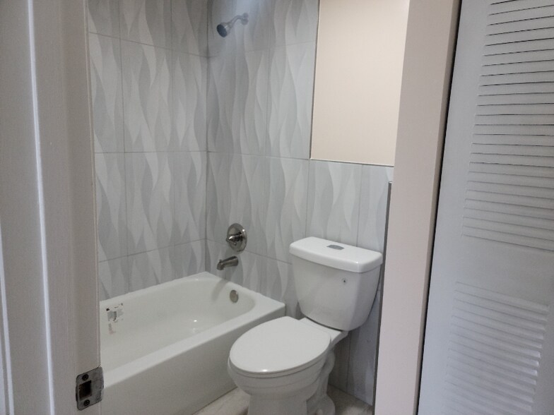 Building Photo - 8640 SW 212th St