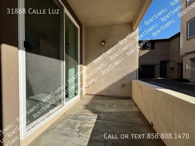 Building Photo - 31868 Calle Luz