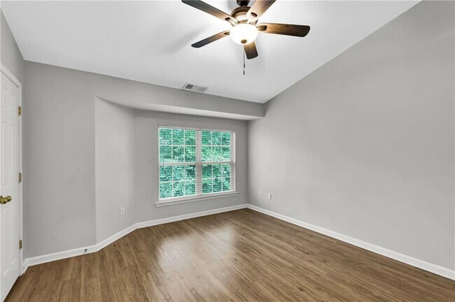 Building Photo - 3160 Mill Springs Cir NE
