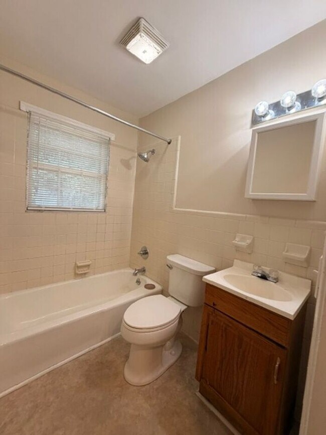 Building Photo - Three bedroom brick home available now!