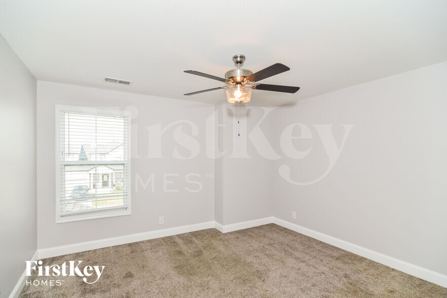 Building Photo - 1156 Charles Thomas Dr