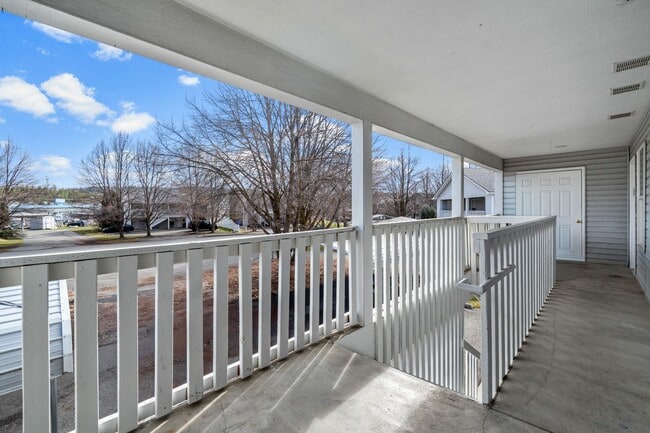 Building Photo - South Valley Four-Plex Unit #3 for Rent