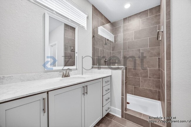 Building Photo - 8851 Oakland Rd