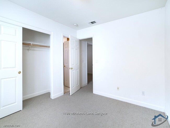 Building Photo - 1199 Mirabeau Ln