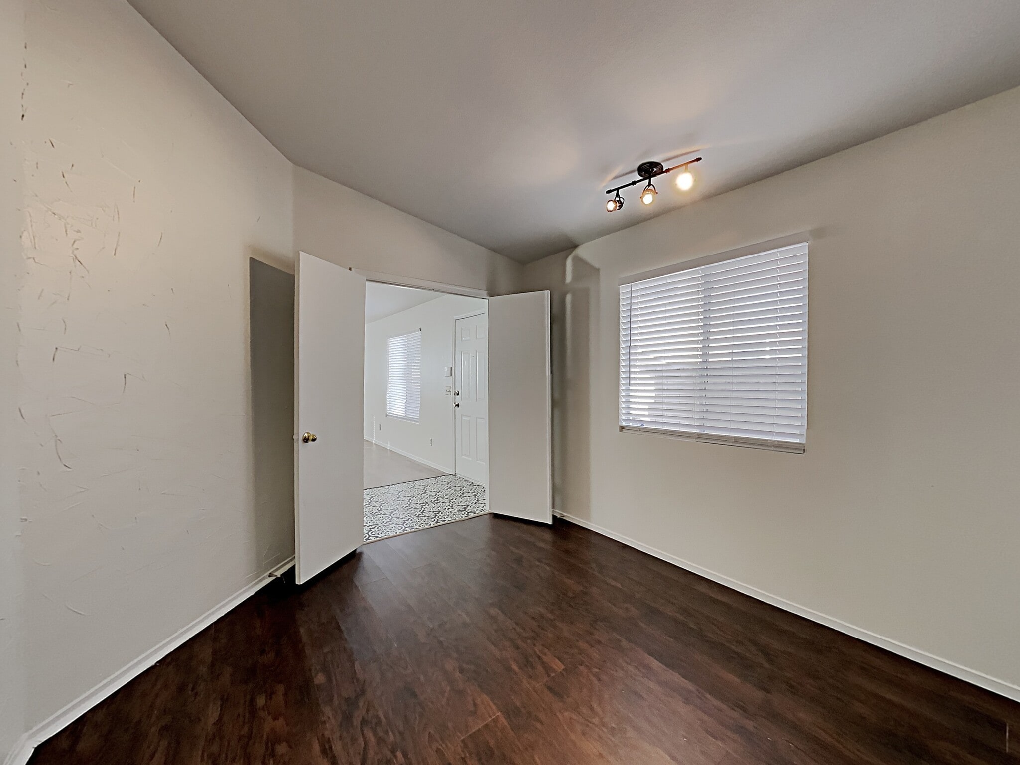 Building Photo - 9395 Santa Fe Rose St