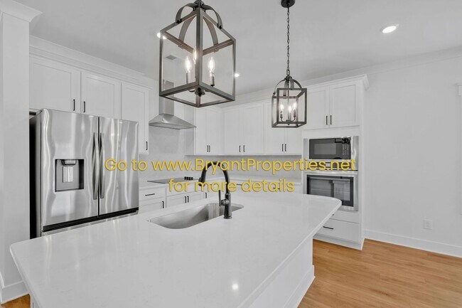 Building Photo - Gallatin - New 4-Bedrooms, 2.5 Baths