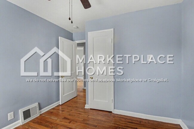 Building Photo - 1130 21st St