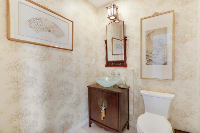 Building Photo - 13760 Sand Crane Dr