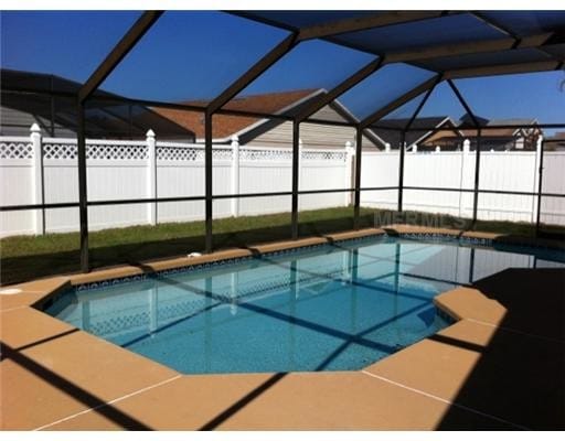 Building Photo - 111 Lochness Ln