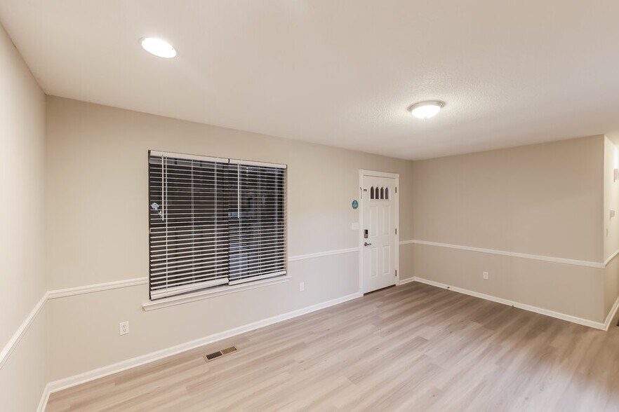 Building Photo - 5808 Christon Cir