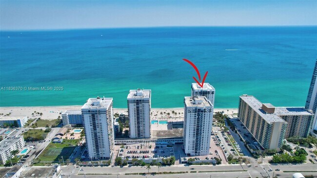 Building Photo - 2301 S Ocean Dr