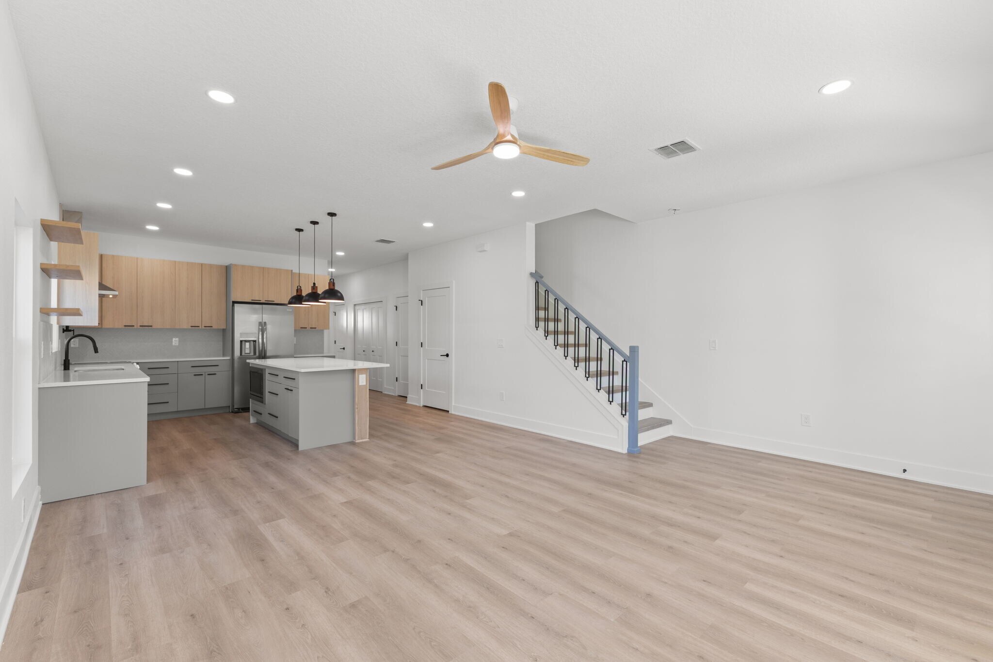 Building Photo - 2525 13th Ave N