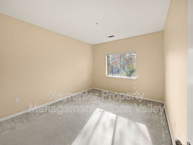 Building Photo - 603 Morningstar