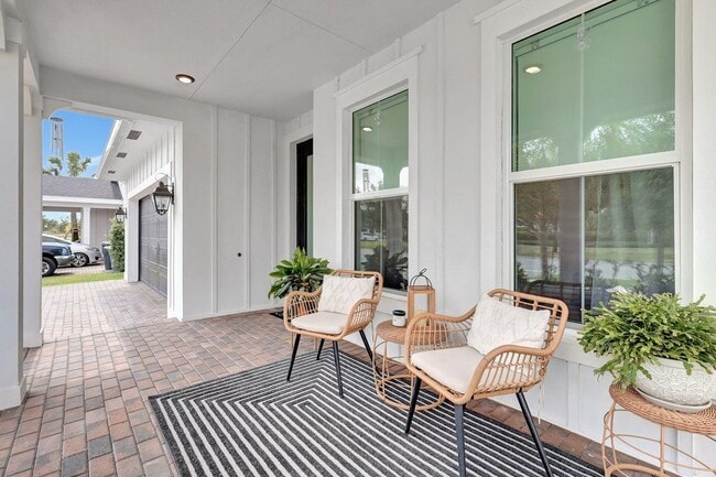 Building Photo - 19742 Split Rail Run