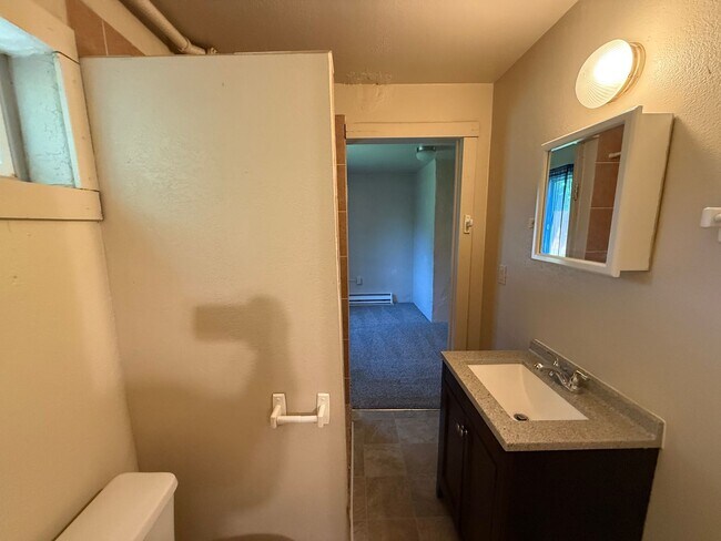 Building Photo - 1497